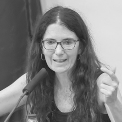 laura laura